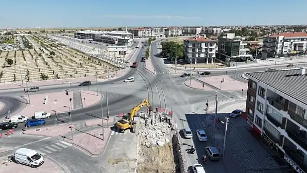 Stadyum – Şehir Hastanesi Raylı Sistem Hattında çalışmalar sürüyor