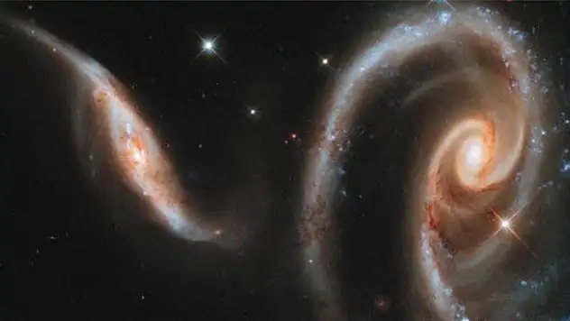 Stephen Hawking: Yıldızlar arası yolculuk gerçek olabilir