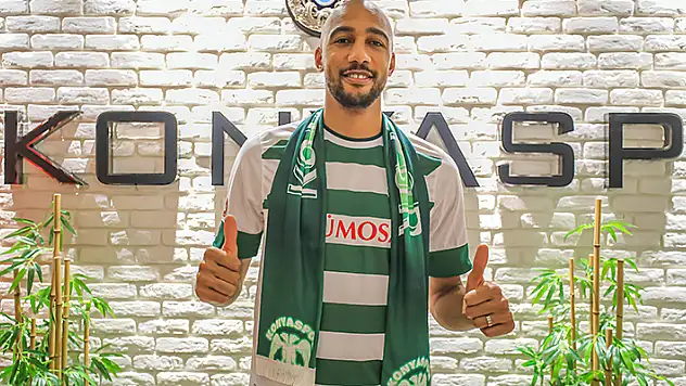 Steven Nzonzi kararını veriyor
