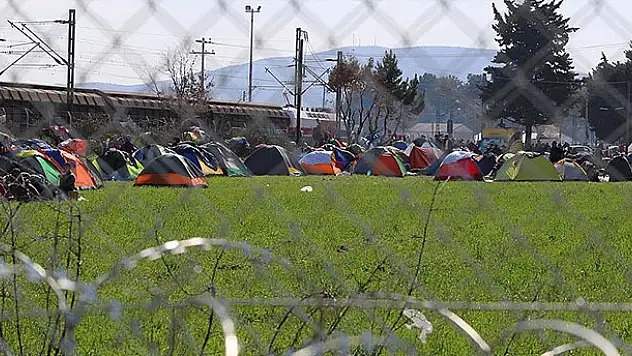 STK'lardan Avrupalı siyasilere 'sınırları açın' çağrısı