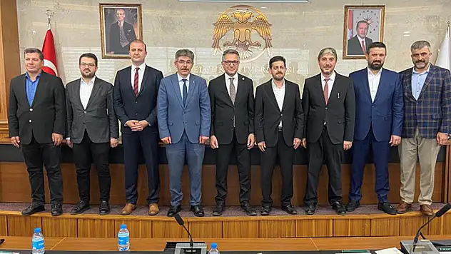 SÜ Ayakkabı Tasarımı ve Üretimi Bölümü ilk mezunlarını veriyor
