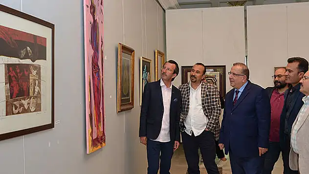 SÜ'de 42 Sanatçı 42 Eser Sergisi