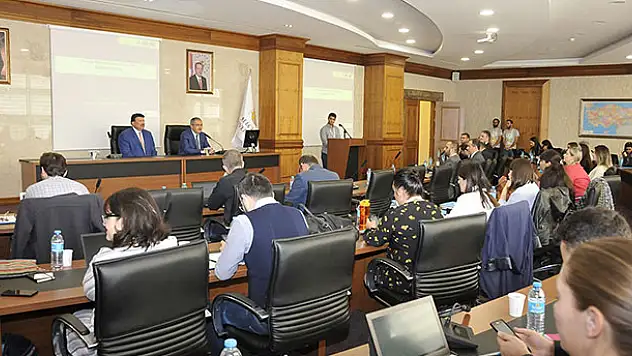 SÜ'de Kağıtsız Erasmus (EWP) ve OLA Çalıştayı yapıldı