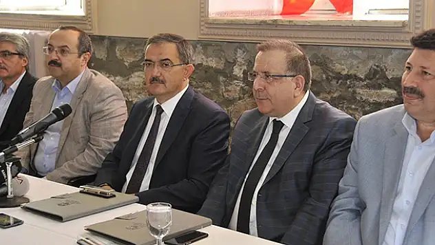 SÜ Rektörü Şahin, 'İşimiz Üniversite'