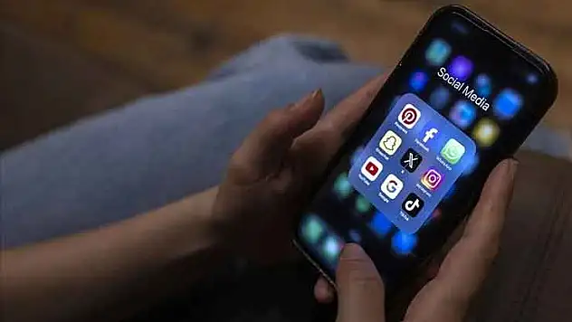 Suç unsuru oluşturduğu tespit edilen 38 sosyal medya hesabına erişim engeli