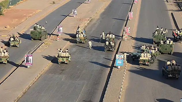 Sudan'da 'isyan' bastırıldı, 43 istihbaratçı gözaltına alındı