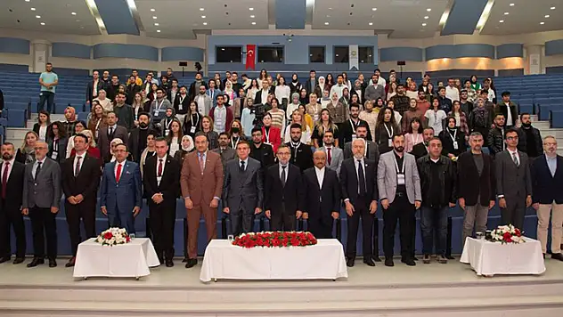 SÜ'de 3. Uluslararası Yenilikçi Diş Hekimliği Kongresi düzenlendi
