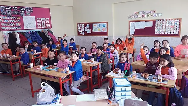 Şükriye Onsun İlkokulu öğrencilerinden anlamlı proje