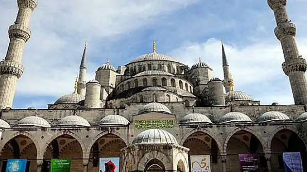 Sultanahmet Camisi kontrolden geçirildi