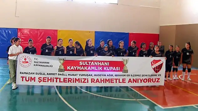 Sultanhanı ve Eskil Kaymakamlığı Voleybol Turnuvası düzenledi
