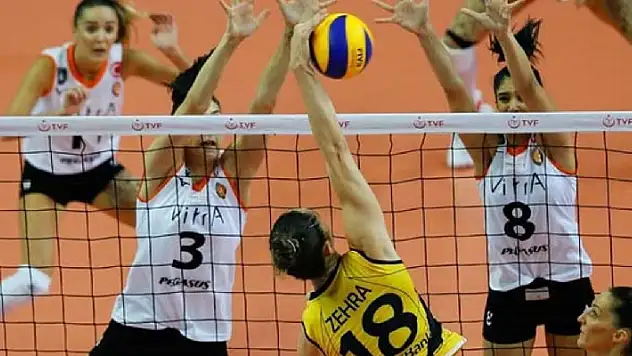 Sultanlar Ligi'nde derbi heyecanı 