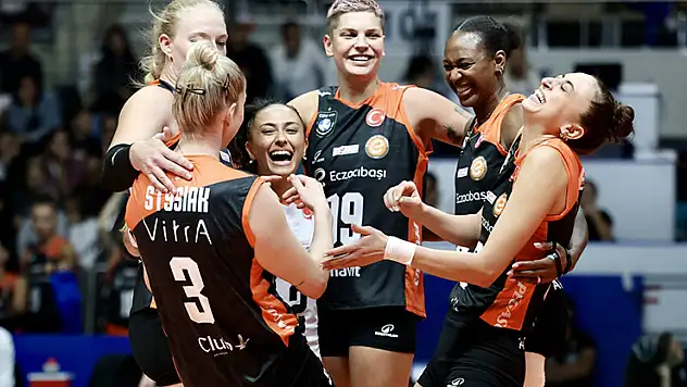 Sultanlar Ligi'nde derbi heyecanı