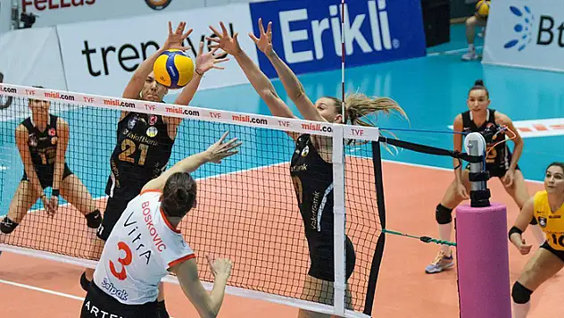 Sultanlar Ligi'nde play-off günü 