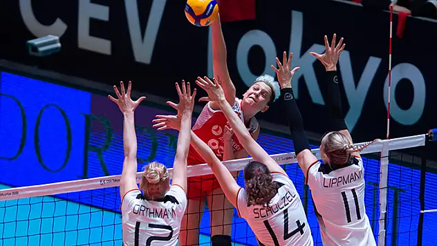 Sultanlar sahne alıyor 