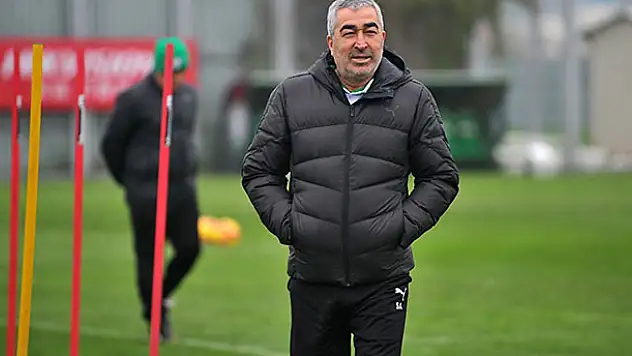 Süper'de yaprak dökümü
