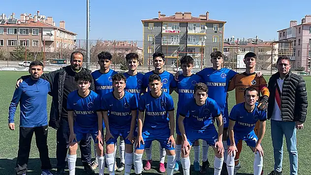 Süper Grup'ta 5 takım play-off'ta