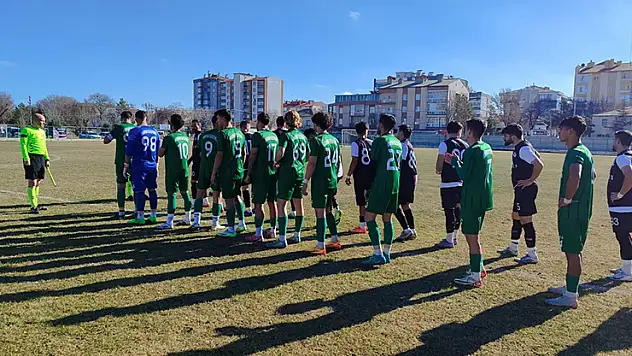 Süper Grup'ta yarış sürüyor! Konya Kara Kartallar ilk kez takıldı