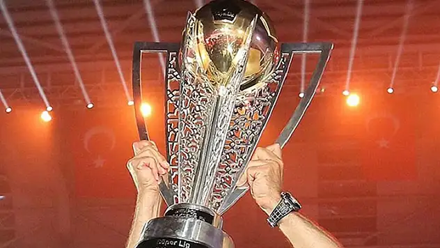 Süper Lig'de 65 sezonda 6 takım şampiyon oldu
