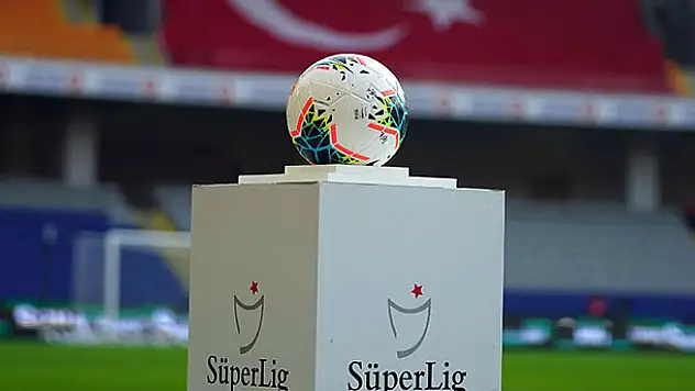 Süper Lig'de 9. hafta heyecanı! Konyaspor Fenerbahçe'ye konuk oluyor