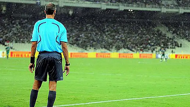 Süper Lig'de hakem sayısı 22'ye indiriliyor