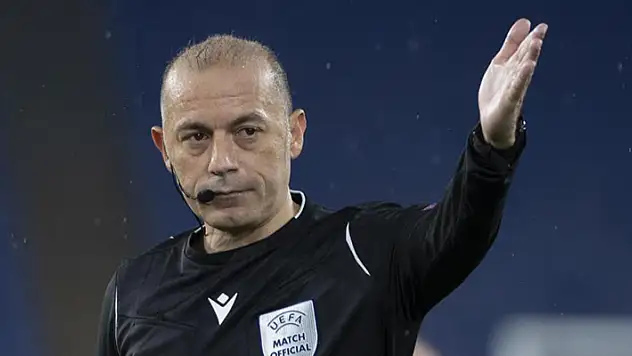 Süper Lig'in yeni sezonunda görev yapacak hakemler açıklandı
