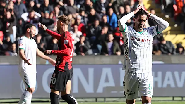 Süper Lig'de 19. hafta görünümü! Konyaspor'un hasreti dinmedi
