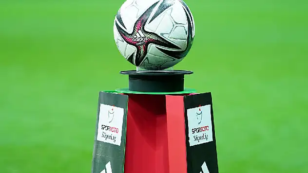 Süper Lig'de büyük takımlar sakatlık ve koronavirüsle mücadele ediyor