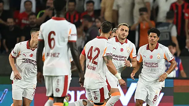 Süper Lig'de perde İstanbul'da açılacak
