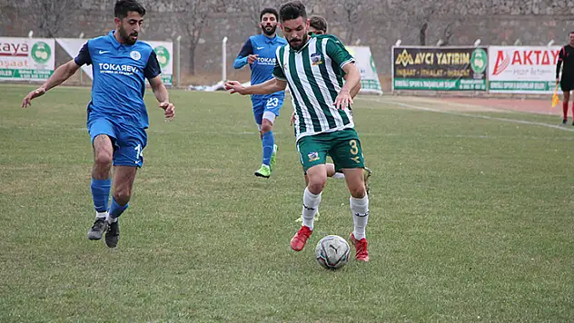 Süper'de yarış nefes kesiyor
