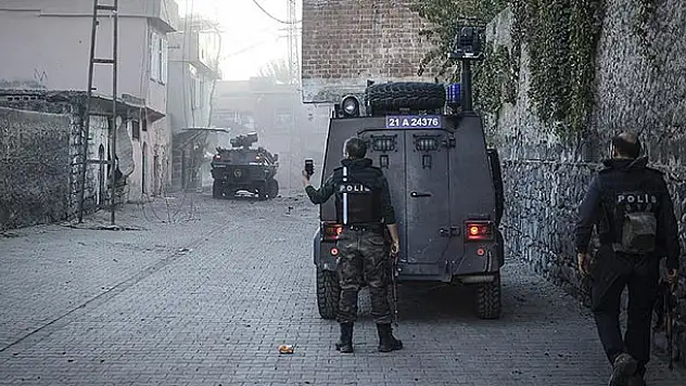 Sur'da başlatılan operasyon sürüyor