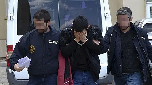 Sur'da teslim olan 3 terörist tutuklandı