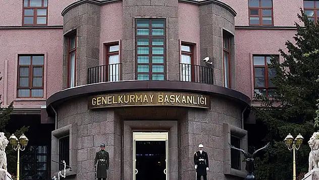 Sur'da yaralanan asker şehit oldu