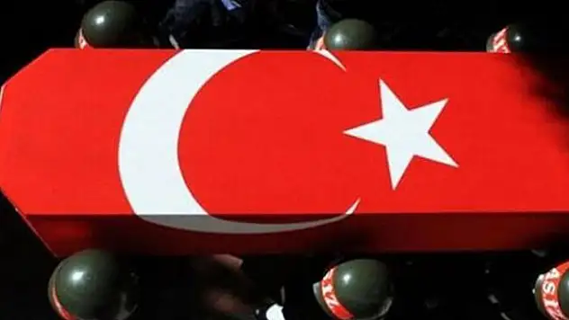 Suriye'den bomba yüklü araçla saldırı! 1 asker şehit düştü