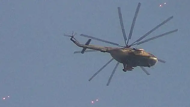 Suriye ordusuna ait helikopter düştü
