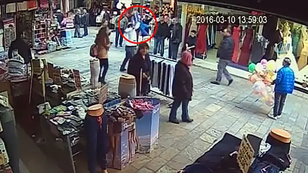 Suriyeli çocuğu yere vuran vicdansız yakalandı