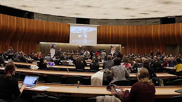Suriyeli muhaliflerden Esed'le müzakereye 'şartlı' onay