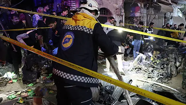 Suriye'nin kuzeyinde bombalı araç saldırısı: Ölü ve yaralılar var
