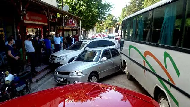 Sürücüsüz 300 metre gitti