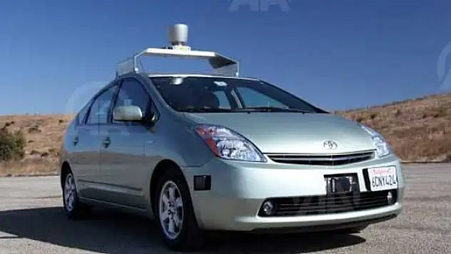 Sürücüsüz otomobiller 2020'de trafikte