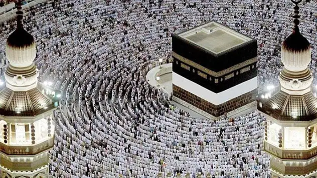 Suudi Arabistan bu yıl hac kontenjanını bir milyona çıkardı