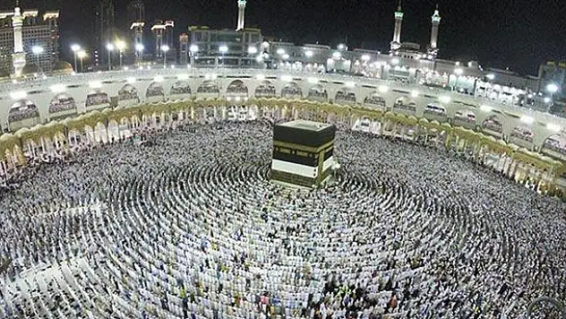 Suudi Arabistan'da kalan umrecilerle ilgili açıklama