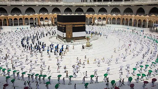 Suudi Arabistan'dan flaş 'umre' kararı