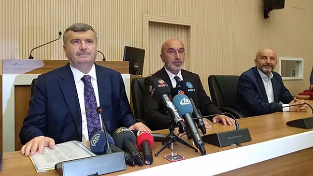Tahir Akyürek istifa etti!