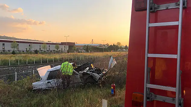 Takla atan otomobilden fırlayan sürücü öldü
