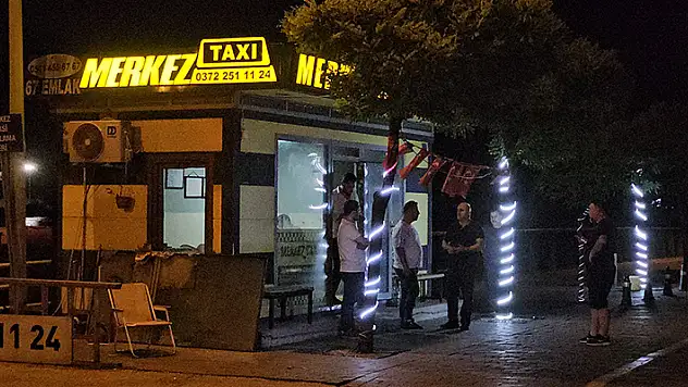 Taksi durağını arayıp 'bomba var, kaçın' dedi
