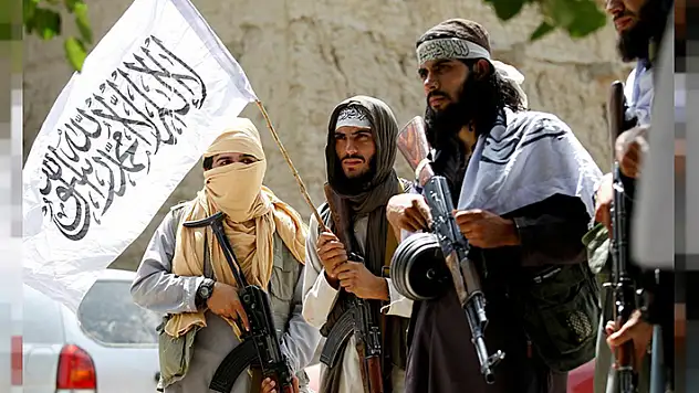 Taliban başkent Kabil'e girdi
