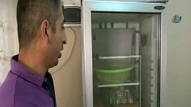Tam otomatik kuluçka makinesi üretti
