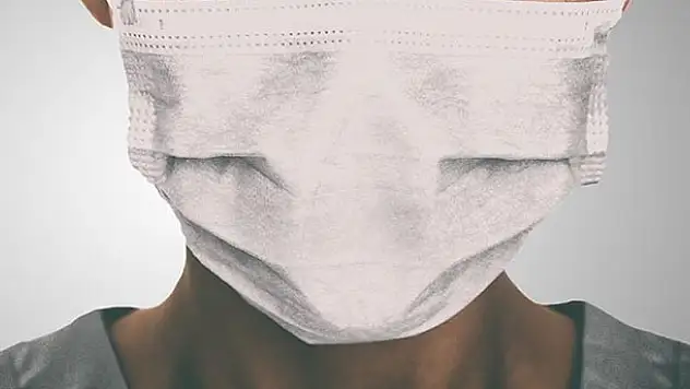 Tamamen yasaklandı! Türkiye'de kimse parayla maske satamayacak