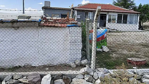 Tandırdaki köz ateşine düşen 1 yaşındaki çocuk, 2 buçuk aylık yaşam mücadelesini kaybetti
