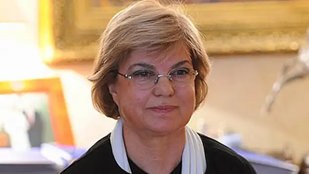 Tansu Çiller'in referandum kararı!